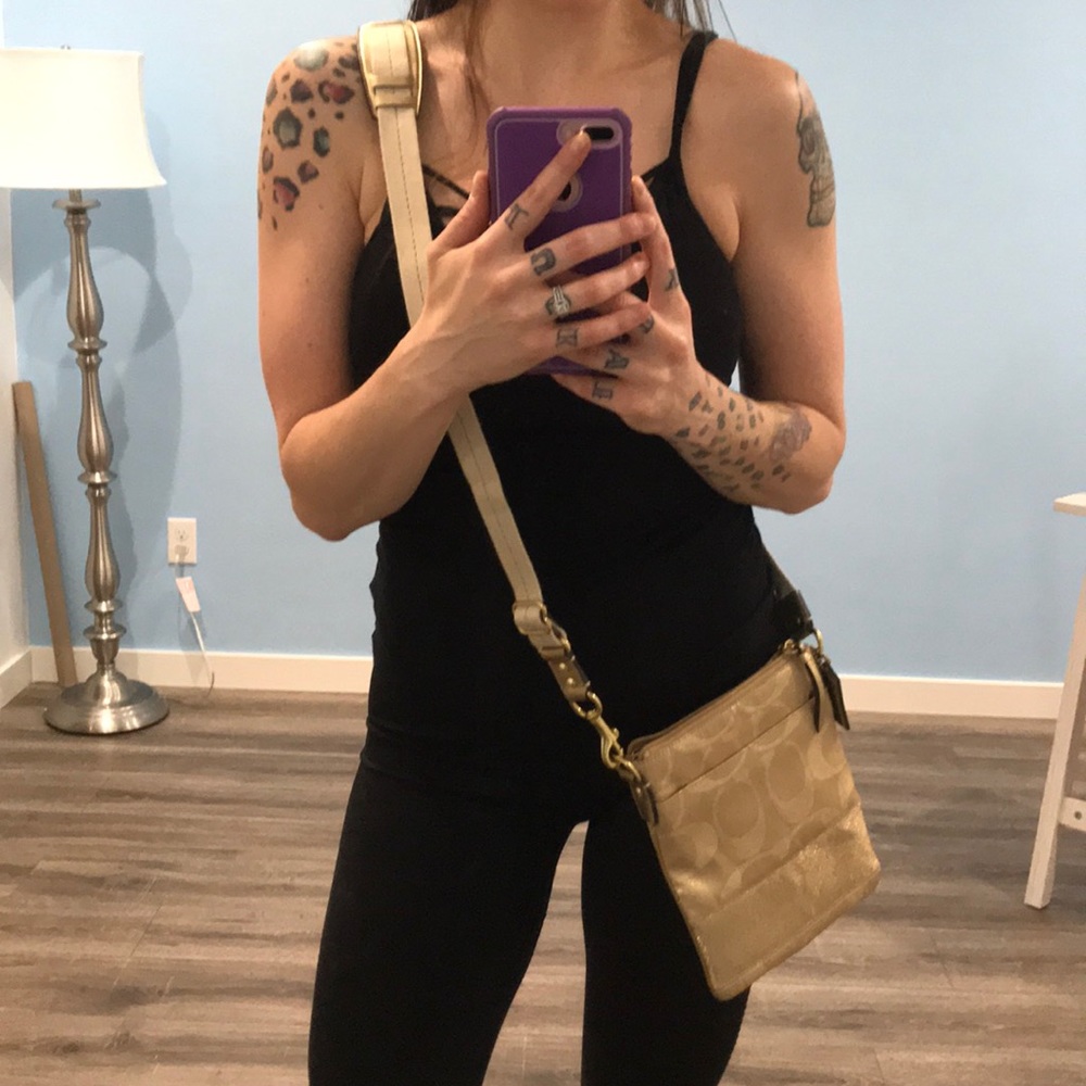 Crossbody coach purse
